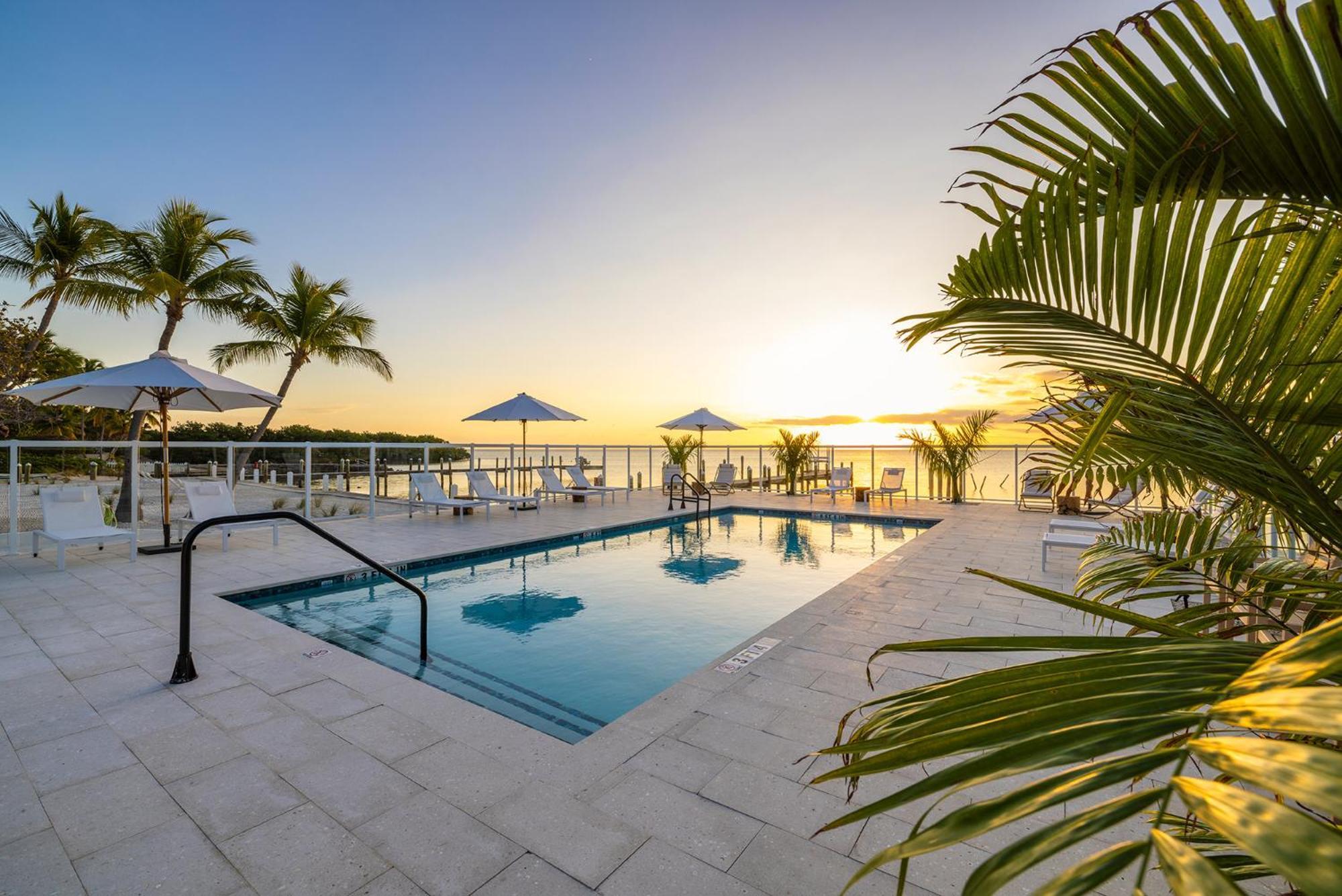 Pines & Palms Resort Islamorada Buitenkant foto
